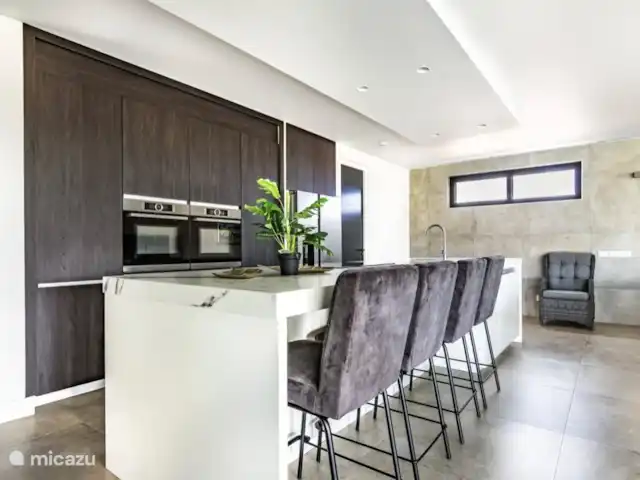 Casa Colibrí en Curazao, Banda Arriba (este), Jan Thiel - villa Cocina planta 2