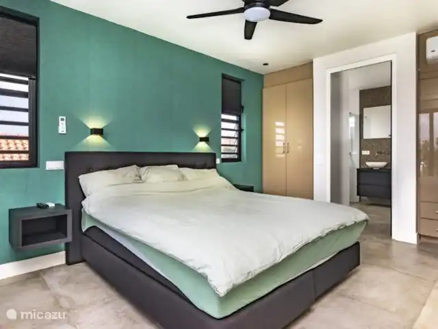 Casa Colibrí en Curazao, Banda Arriba (este), Jan Thiel - villa Dormitorio principal planta 2