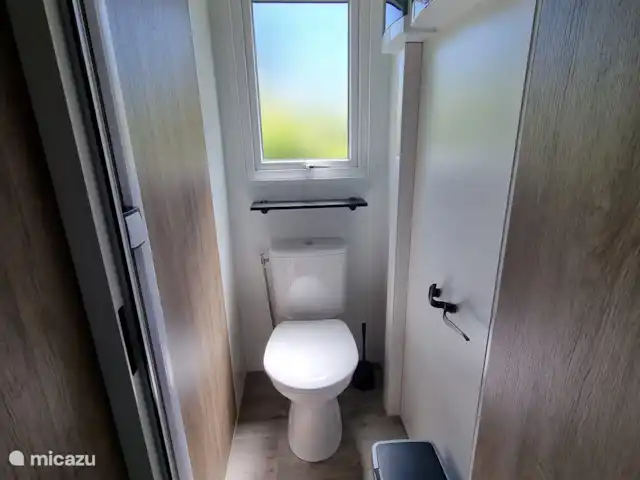 Nouveau chalet spacieux avec grand jardin | Pays-Bas, Zélande, Renesse - chalet Toilette