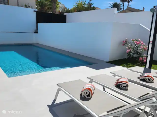 villa en España, Costa Blanca, Rojales  – Casa Sabine Una piscina privada para refrescarse.