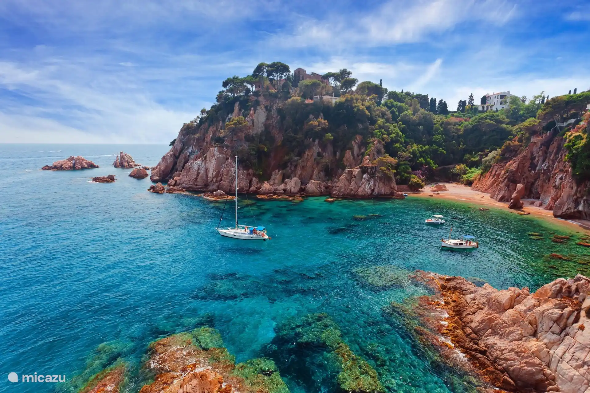 Geheime Bucht für Boote und Kanus 
