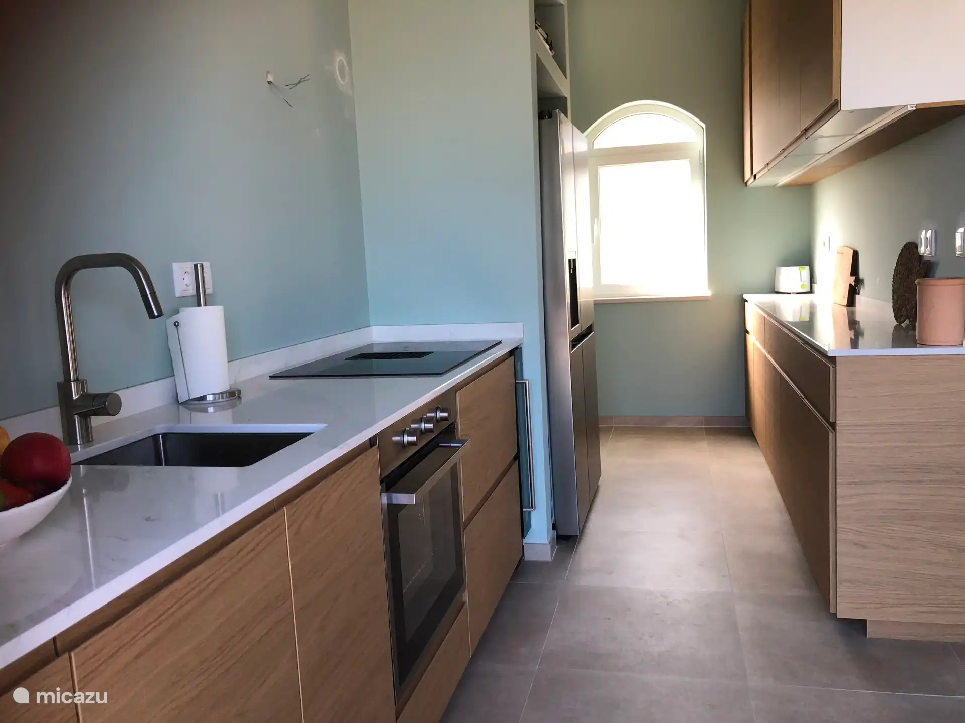 Cocina con cocina americana