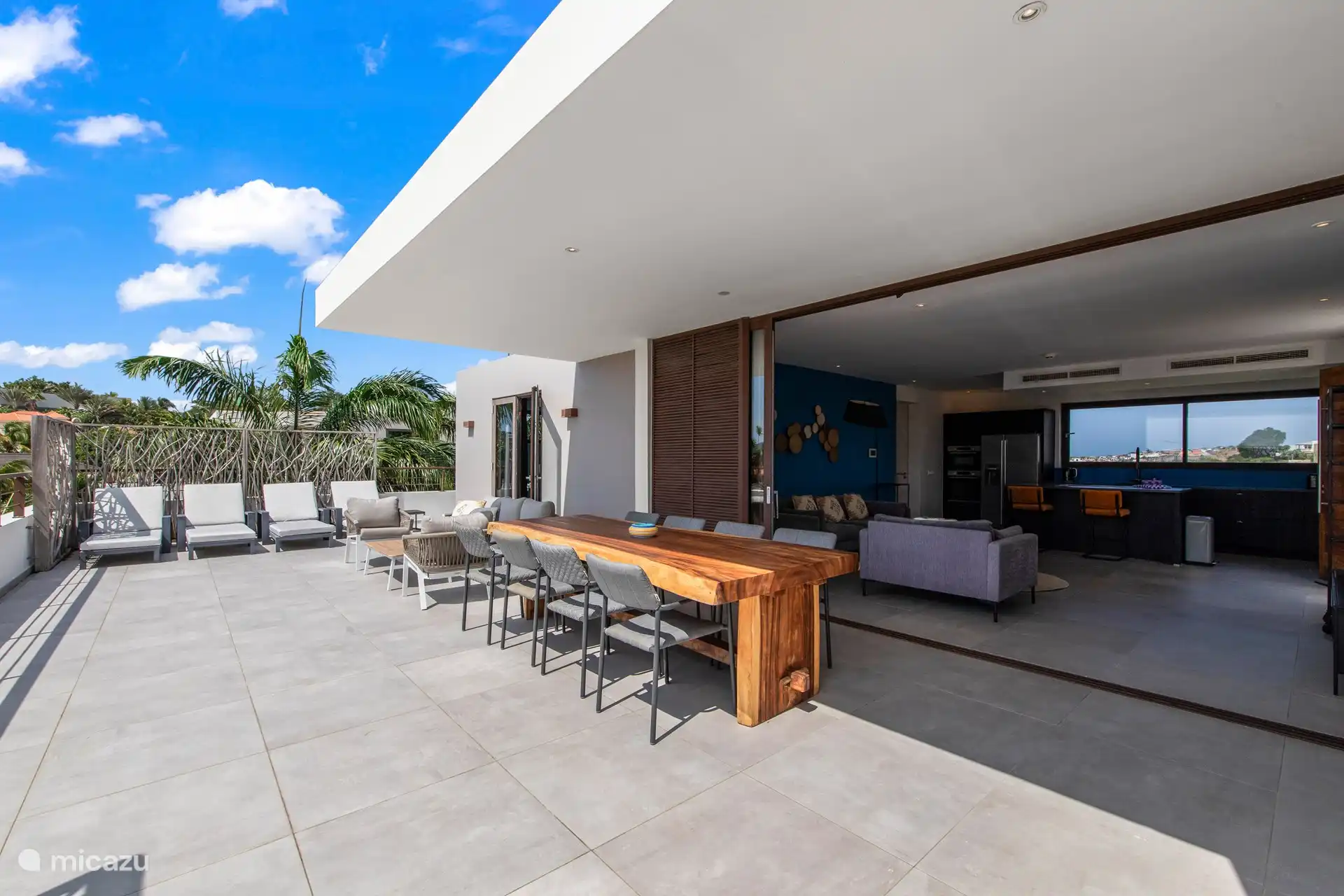 Eettafel: heerlijk buiten dineren