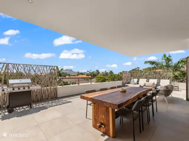 JSLX15 Appartement sur le toit dans le complexe | Curaçao, Banda Ariba (est), Jan Sofat - appartement Table à manger : belle salle à manger en plein air avec barbecue