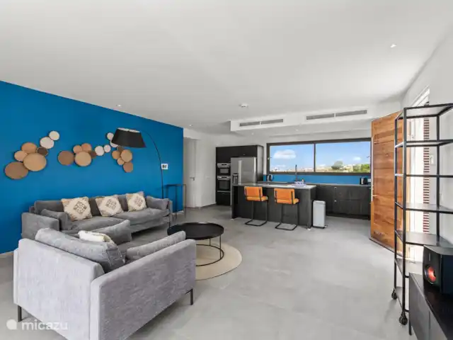 JSLX15 Appartement sur le toit dans le complexe | Curaçao, Banda Ariba (est), Jan Sofat - appartement Salon et cuisine