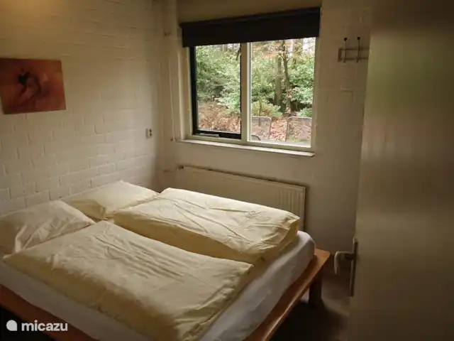 Heerlijk midden in de natuur - 106 huren in Nederland, Gelderland, Harfsen - bungalow slaapkamer 1