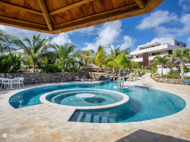 Jan Sofat LUX A12, rez-de-chaussée | Curaçao, Banda Ariba (est), Jan Sofat - appartement Piscine tropicale