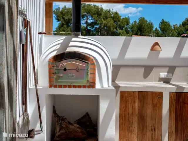 Villa Lujo en España, Costa Blanca, Benissa - villa El verdadero horno de leña para pizzas en la cocina exterior.