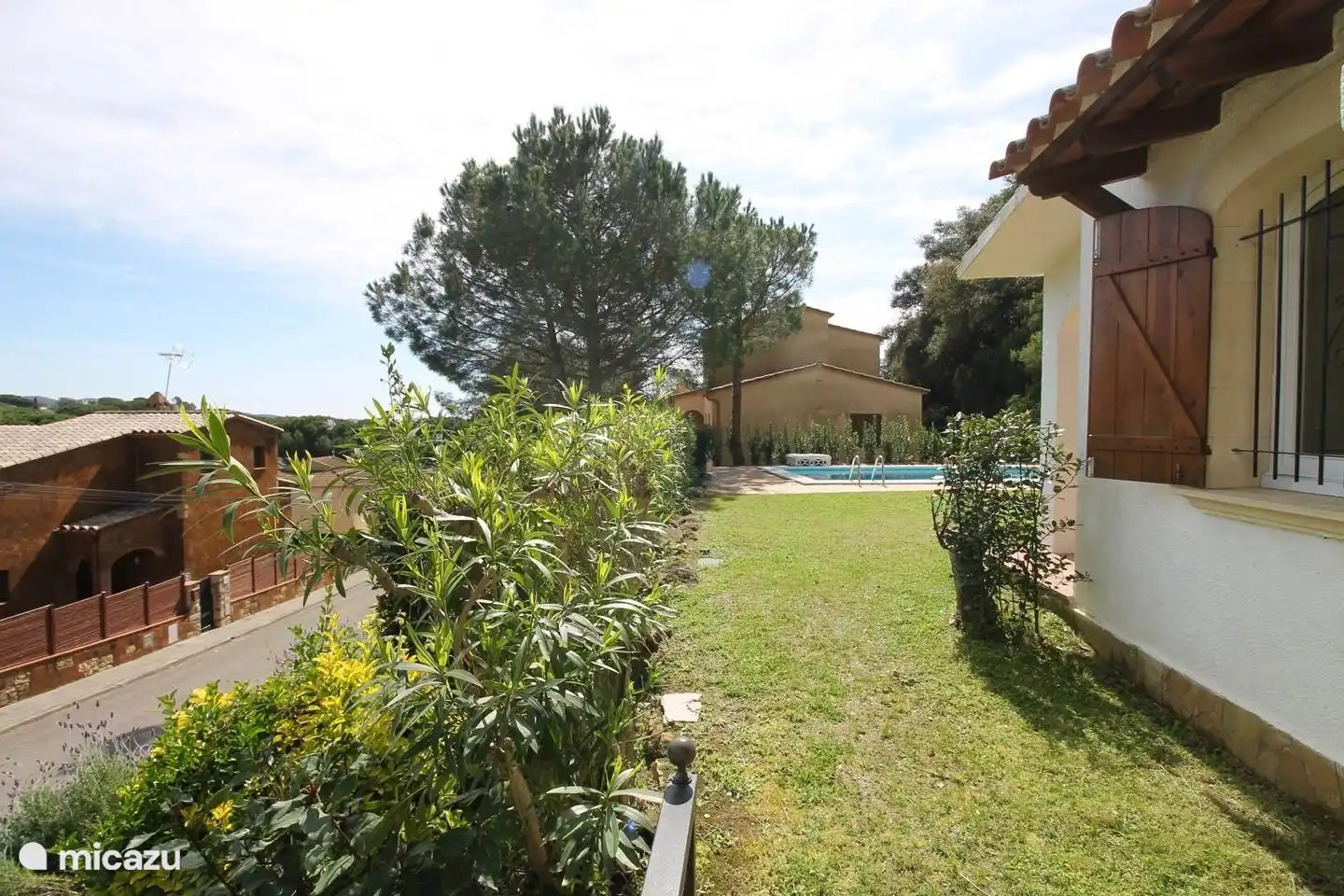 View from the front door towards the garden