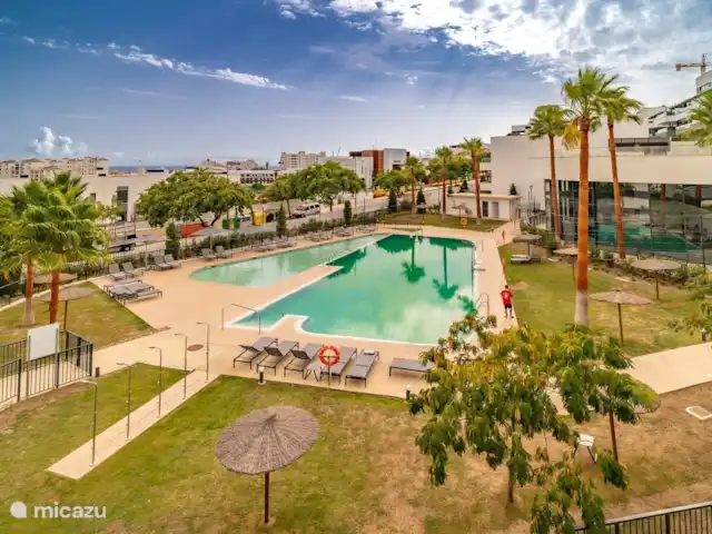 Penthouse familial Oasis avec vue sur la mer | Espagne, Costa del Sol, Estepona - penthouse Piscine extérieure, piscine intérieure chauffée et salle de sport