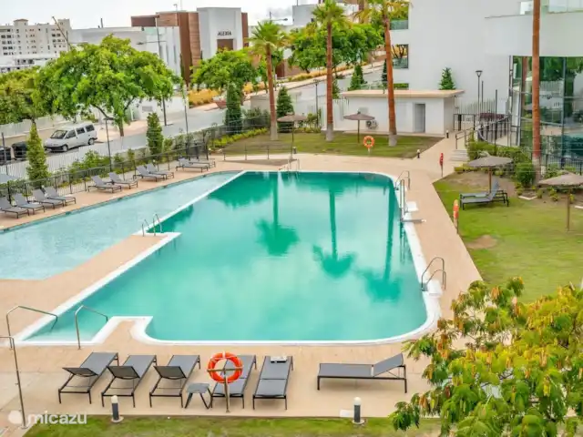 Penthouse familial Oasis avec vue sur la mer | Espagne, Costa del Sol, Estepona - penthouse Espace piscine