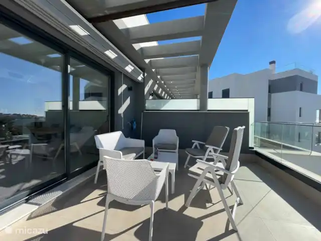 Penthouse familial Oasis avec vue sur la mer | Espagne, Costa del Sol, Estepona - penthouse Nouveau mobilier d’extérieur