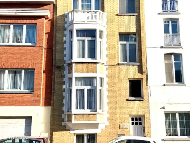 Fabiola 2 en Bélgica, Costa Belga, Middelkerke - apartamento fachada