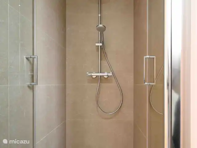 Fabiola 1 en Bélgica, Costa Belga, Middelkerke - apartamento ducha