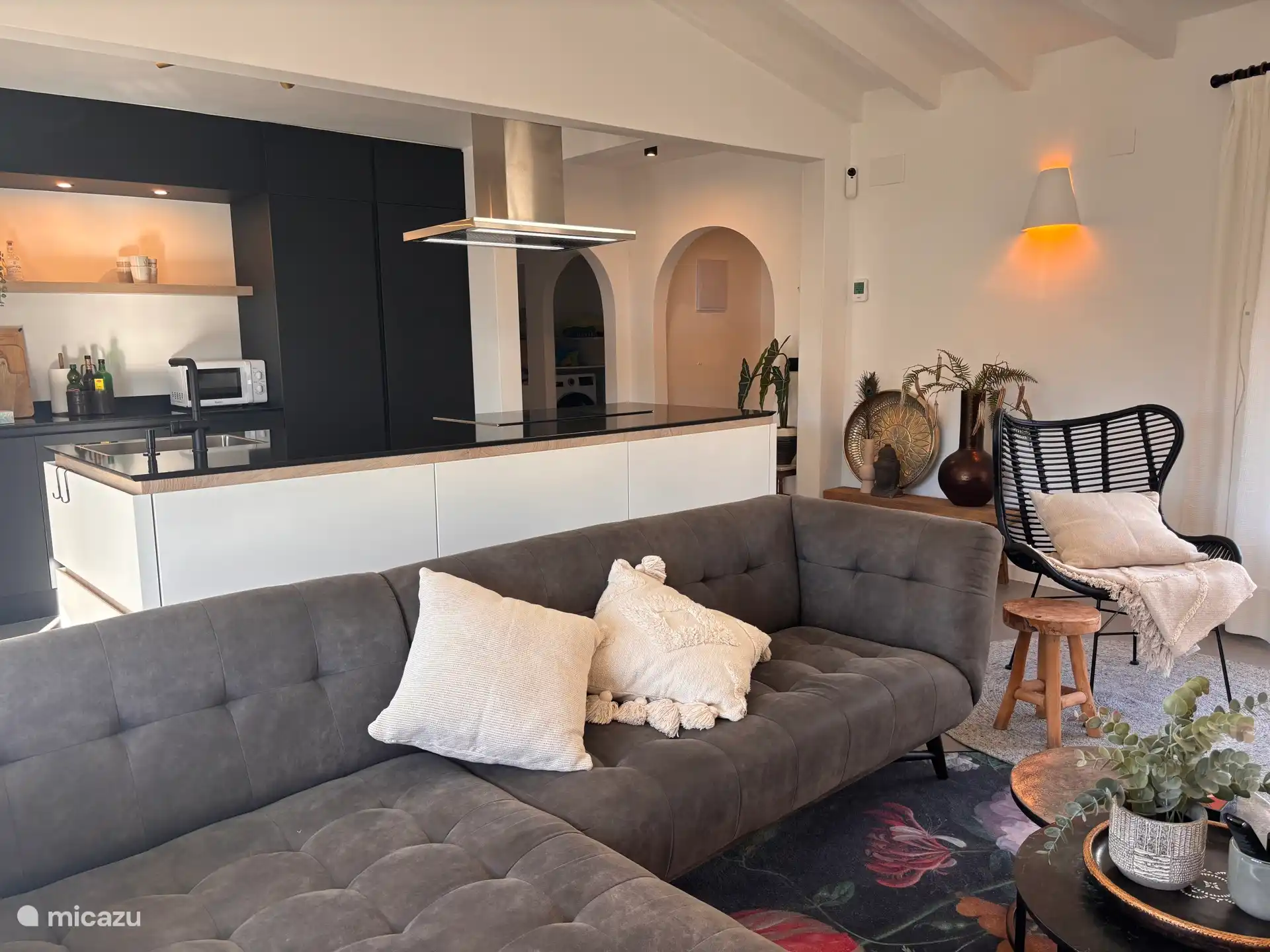 Wohnzimmer von der anderen Seite 