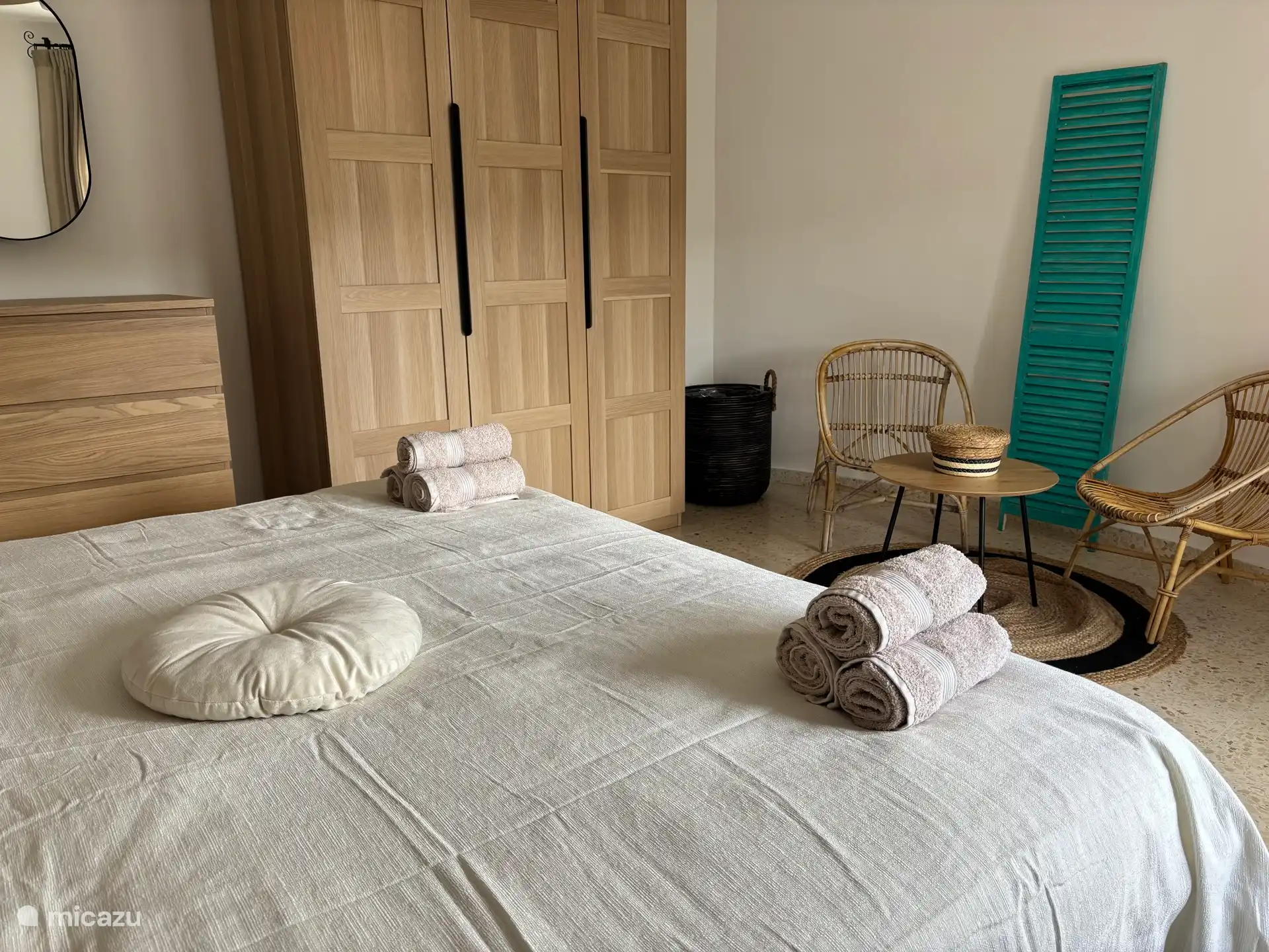 Geräumige Kleiderschränke