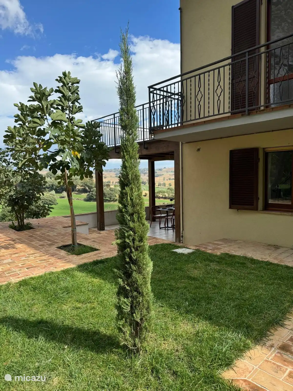 Casa Profondo en Italia, Umbría, Castiglione Del Lago - Casa paredada