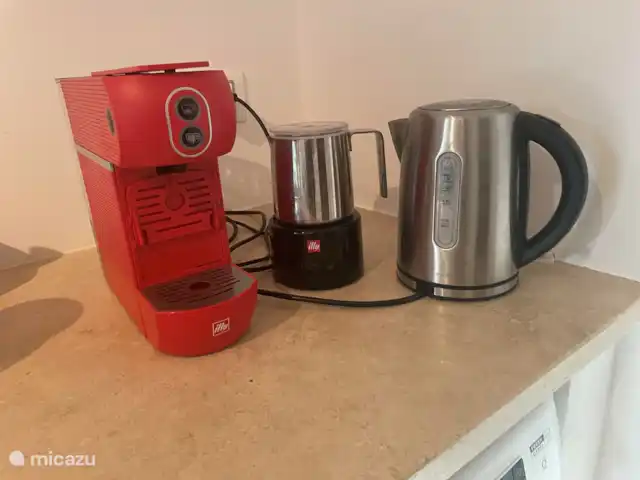 geschakelde woning huren in Italië, Umbrië, Castiglione Del Lago – Casa Profondo Koffie genoeg, pak gerust.