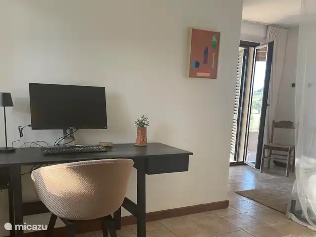 geschakelde woning huren in Italië, Umbrië, Castiglione Del Lago – Casa Profondo Voor wie wil een werkplek.