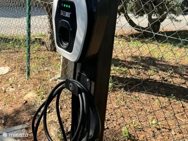 geschakelde woning huren in Italië, Umbrië, Castiglione Del Lago – Casa Profondo De laadpaal (tegen een dagvergoeding).