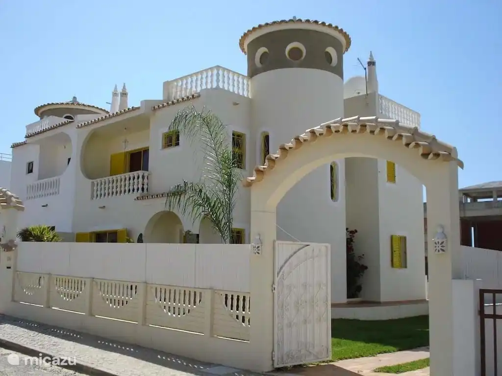 Façade du bâtiment