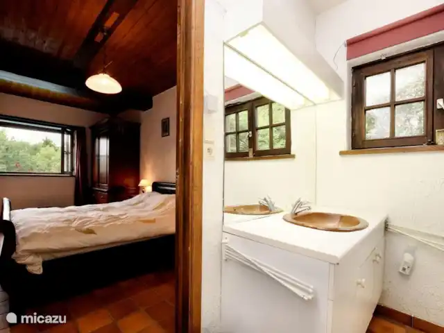 Bellevue huren in België, Ardennen, Aywaille - villa Badkamer ensuite