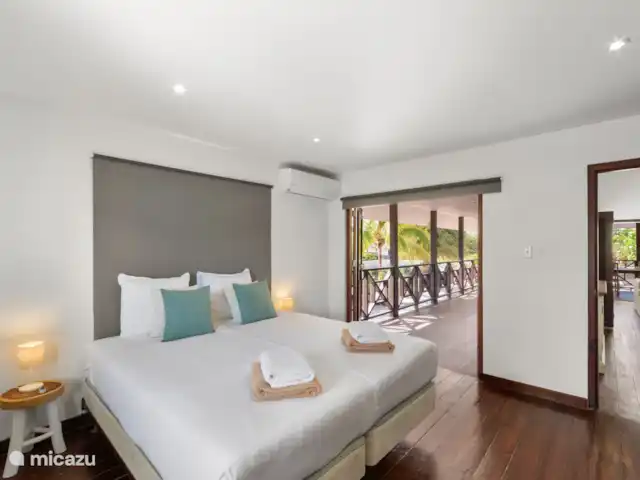 Villa Lotus Bleu Jan Thiel | Curaçao, Banda Ariba (est), Jan Thiel - villa Chambre spacieuse avec accès direct au porche