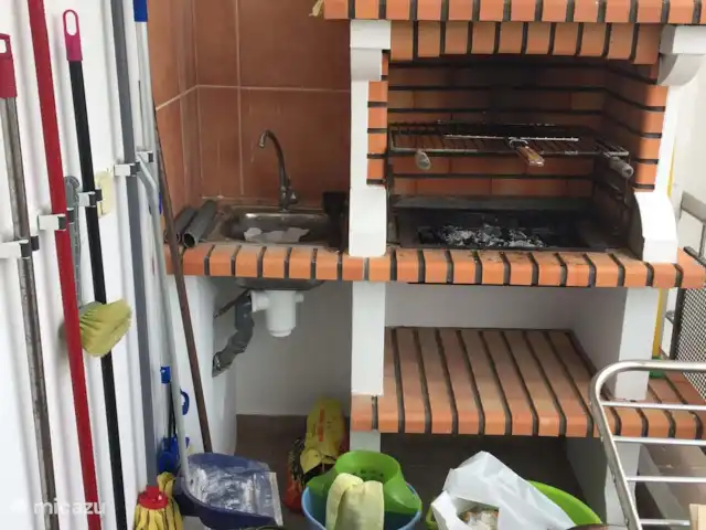 Apt Quarteira, Prestige Voor Thuis huren in Portugal, Algarve, Quarteira - appartement BBQ gebied