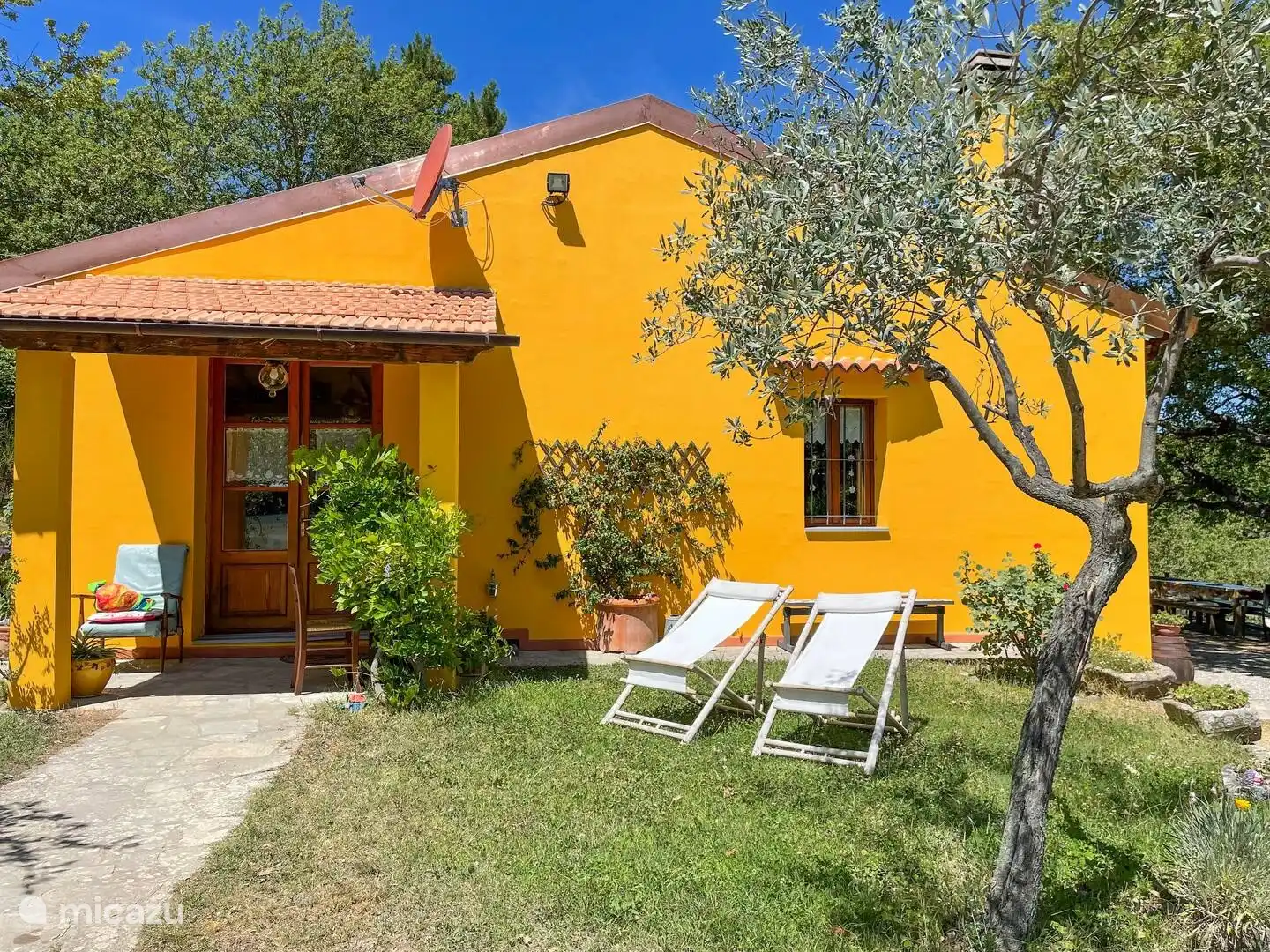 Photo de la maison en face