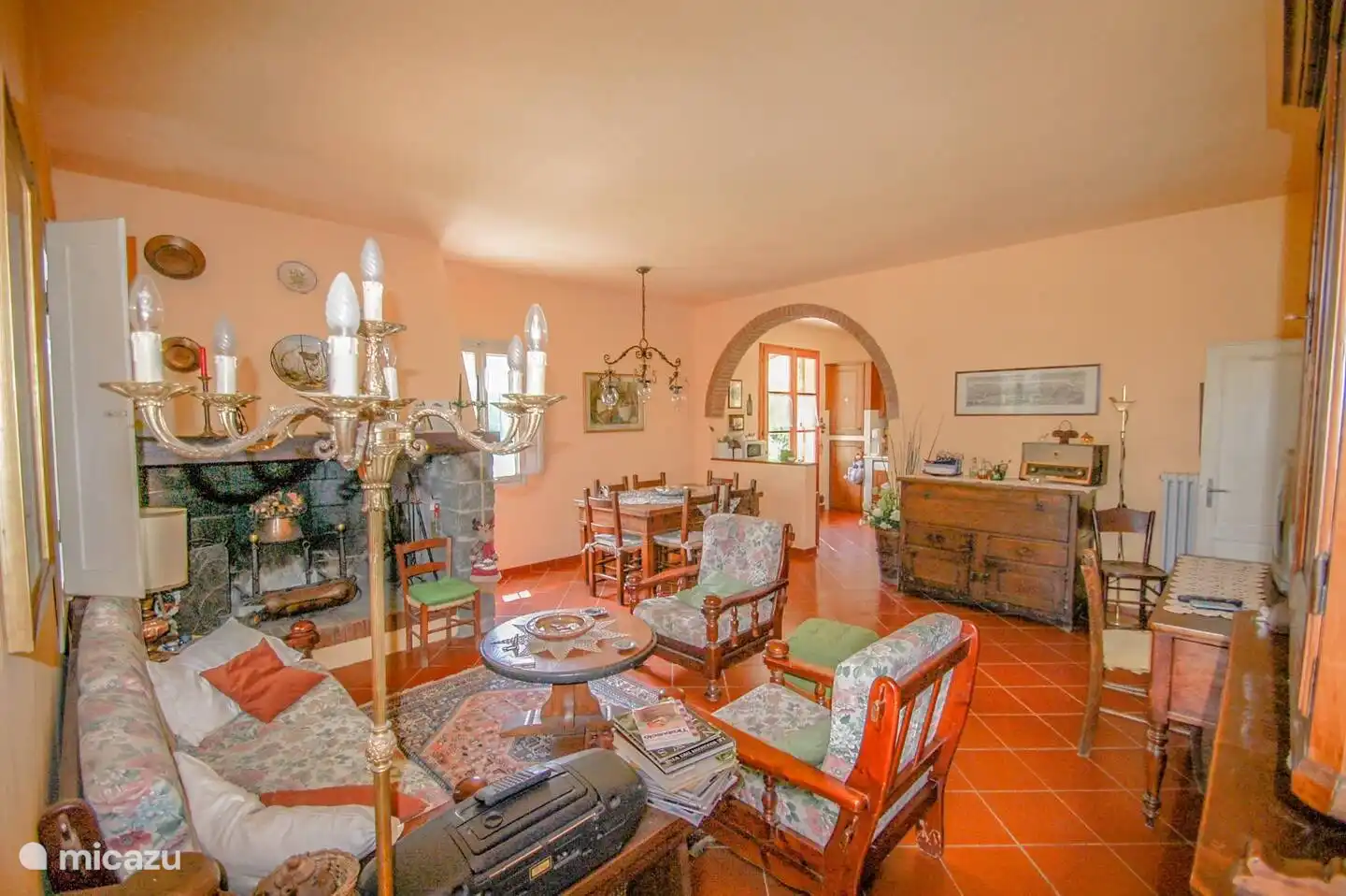 Photo de l’intérieur du salon