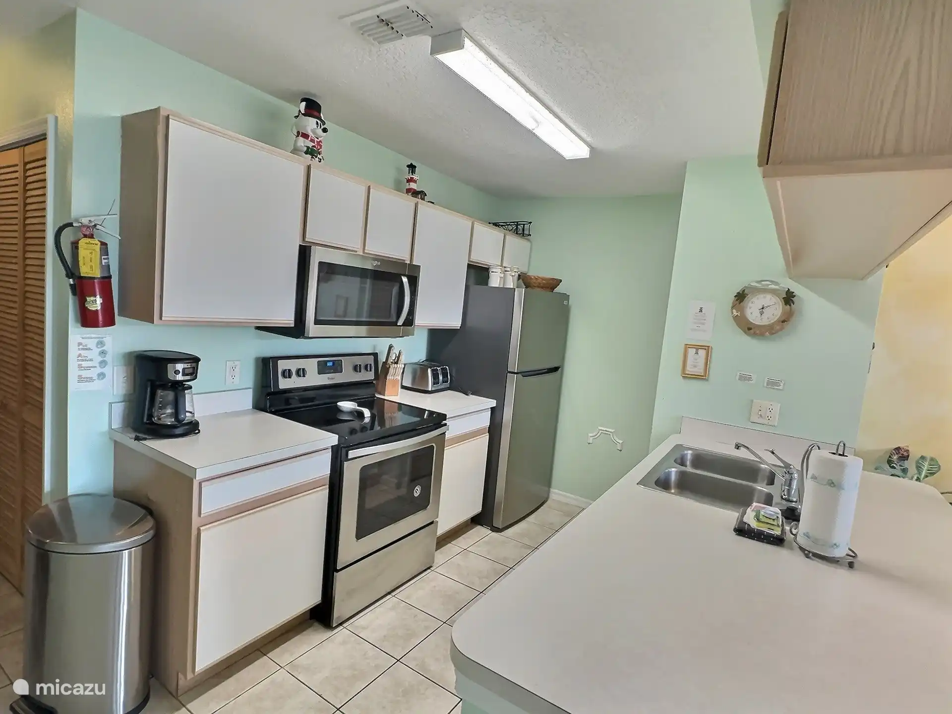 voll ausgestattete Küche