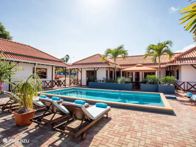 Location de Vacances Curaçao, Banda Ariba (est), Jan Thiel, appartement - Barbulét - Bloublou Curaçao Location de Vacances Curaçao, Banda Ariba (est), Jan Thiel, appartement - Barbulét - Bloublou Curaçao