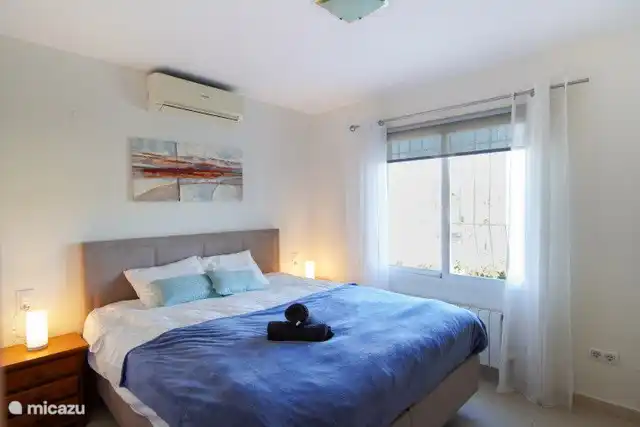 2. Schlafzimmer im Obergeschoss