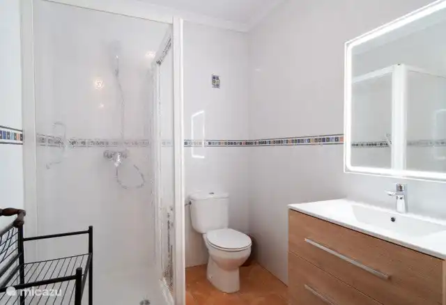 2. Badezimmer im Erdgeschoss