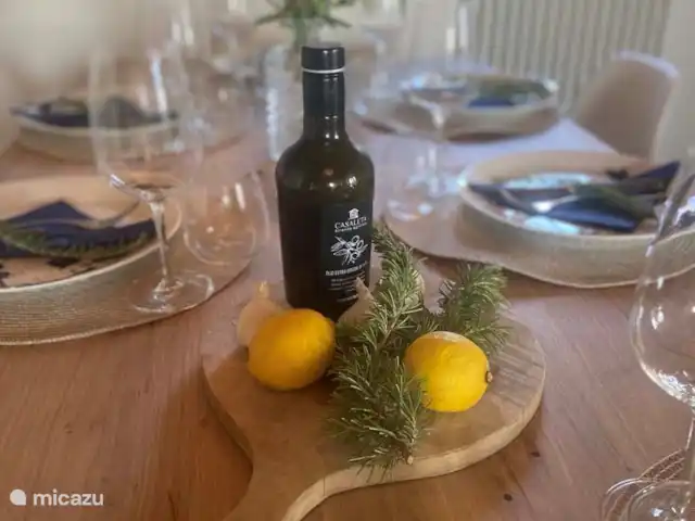 CASA 6 pers. - Casa Sette Cipressi | Italie, Marche, Serra de’ Conti  - maison de vacances Mettez bien la table et passez un merveilleux moment ensemble.