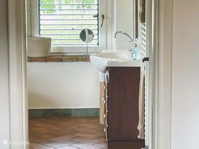 CASA 6 pers. - Casa Sette Cipressi | Italie, Marche, Serra de’ Conti  - maison de vacances Salle de bain appartenant à la chambre (3).
