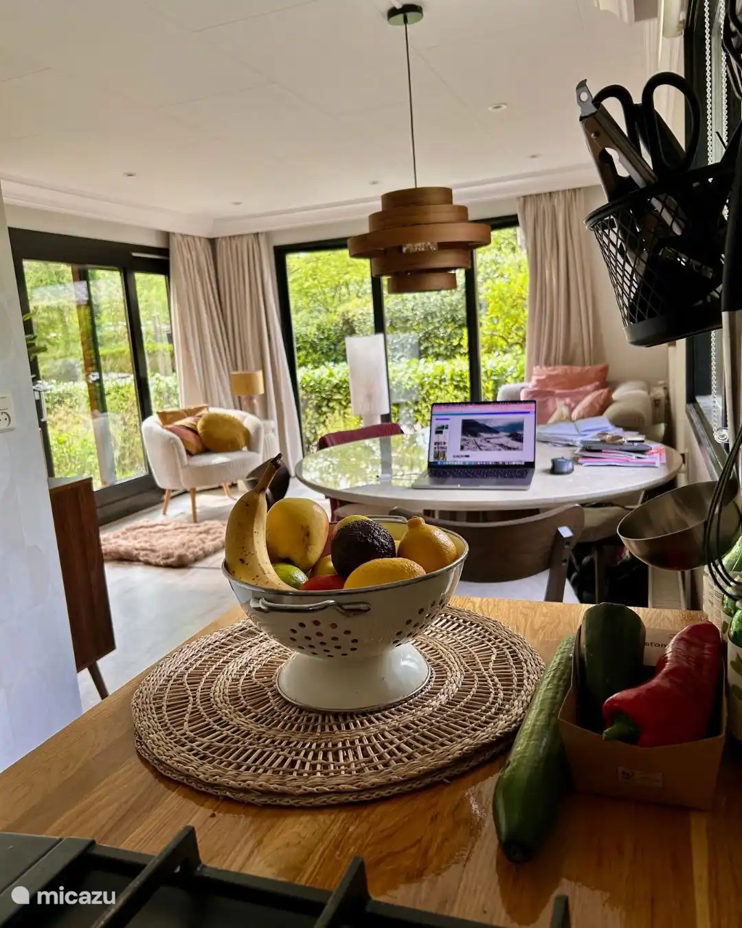 schnelles WLAN und daher herrlich ruhiges Arbeiten hier!