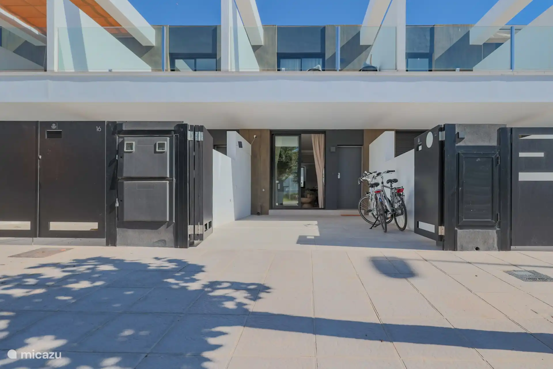 Front view of the house, including the two available bicycles