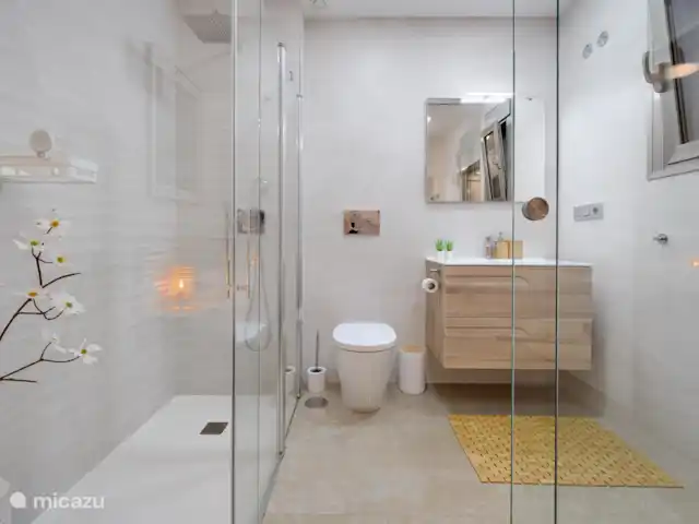 Casa Linda | Espagne, Costa Blanca, Torrevieja - appartement Salle de bain attenante