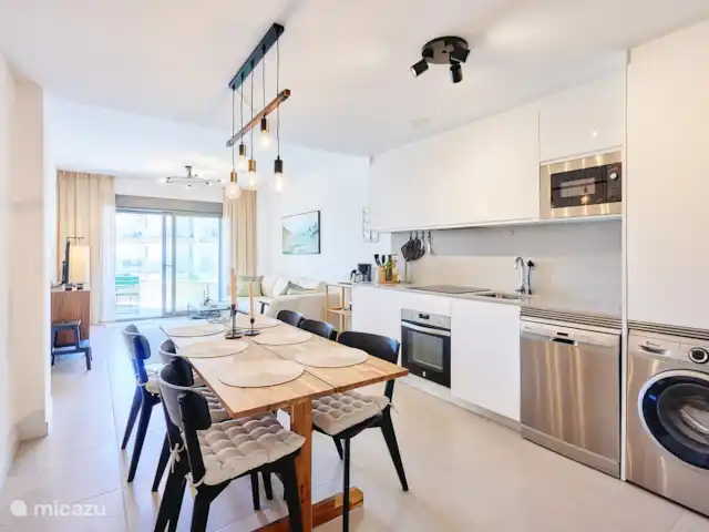 BC01 El Sueño Marinsa Beach 2 huren in Spanje, Andalusië, El Morche - appartement eethoek in open keuken