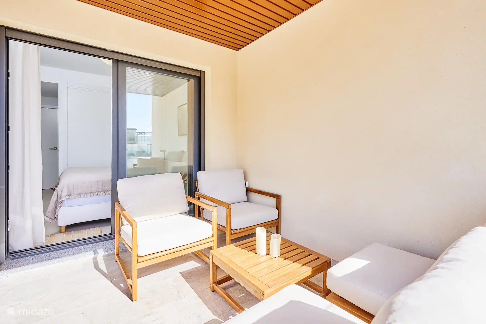 Terrasse neben dem Hauptschlafzimmer