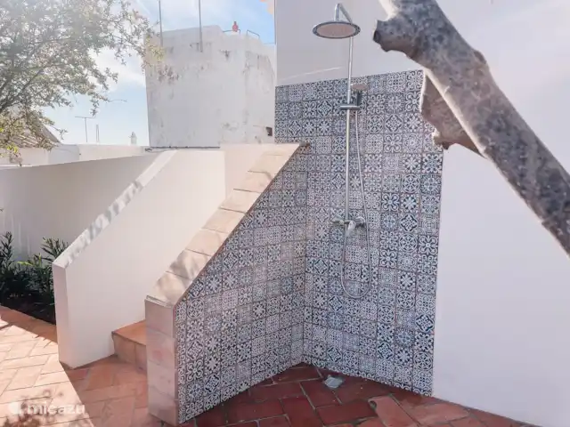 Location de Vacances Portugal, Algarve, Albufeira, appartement - Le vieux coin des pêcheurs - 14 Douche extérieure