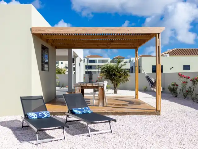 Villa Monrel huren in Curaçao, Banda Ariba (oost), Mambo Beach - villa Buitenaanzicht pergola