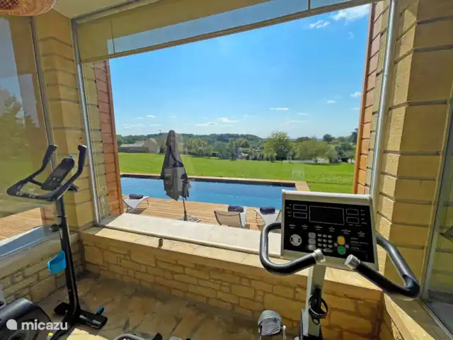 casa rural / cabaña en Francia, Dordoña, Calès (Dordogne) – La Cruz de la Tierra Gimnasio