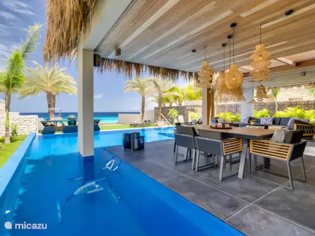 Sea Front Luxury Villa huren in Bonaire, Bonaire, Belnem - villa buitenruimte