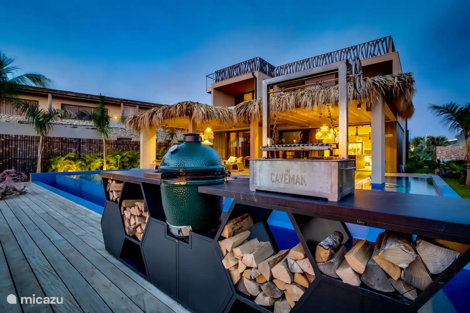 Cocina al aire libre de huevo verde