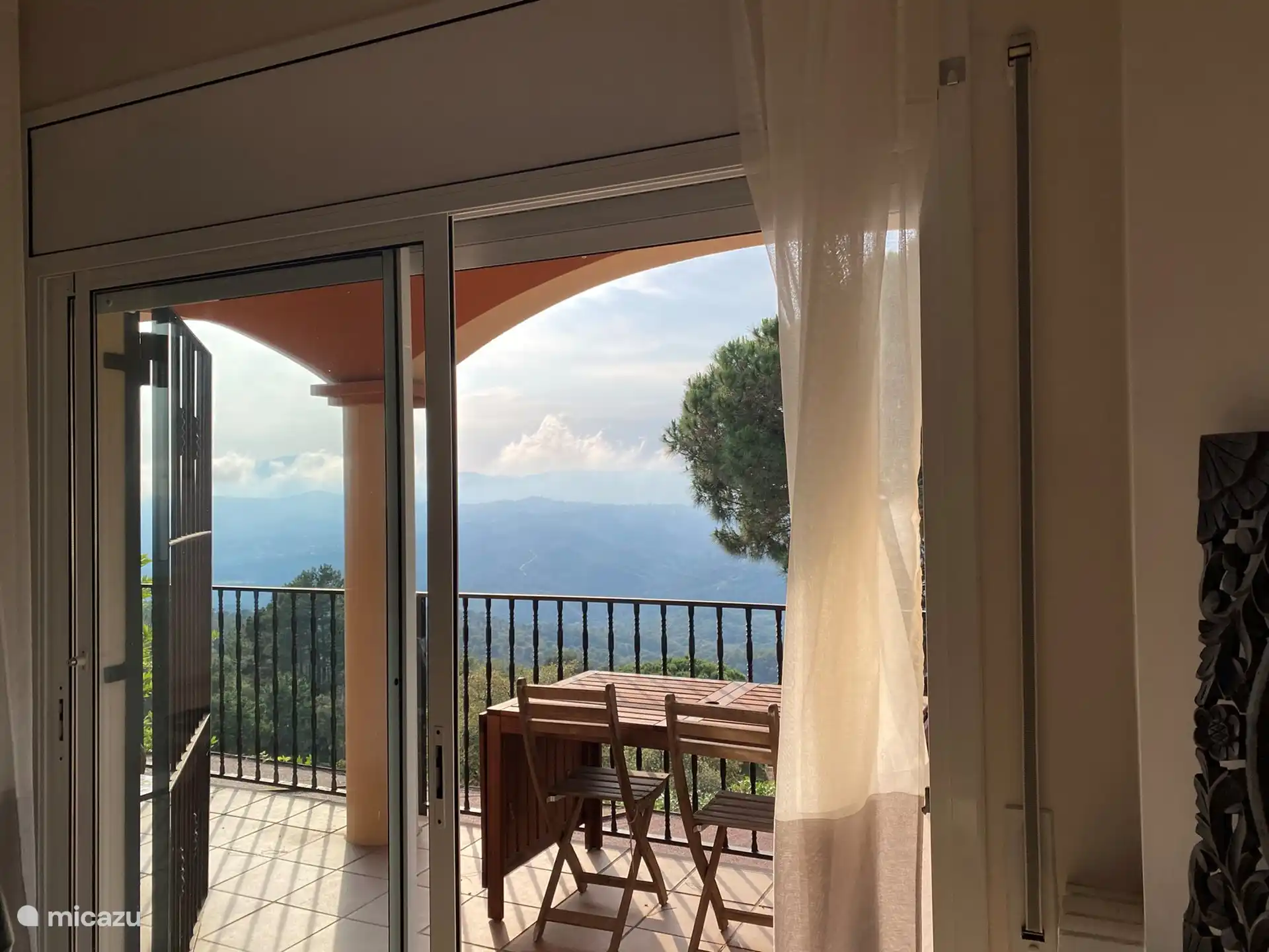 Balcon terrasse depuis le salon