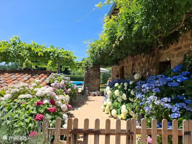 gîte / cottage huren in Frankrijk, Ardèche, Saint-Basile – Domaine Doumas Doorgang naar hoge huis