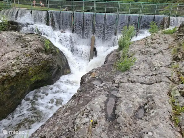 gîte / cottage huren in Frankrijk, Ardèche, Saint-Basile – Domaine Doumas Omgeving Lamastre (zwemmogelijkheid)