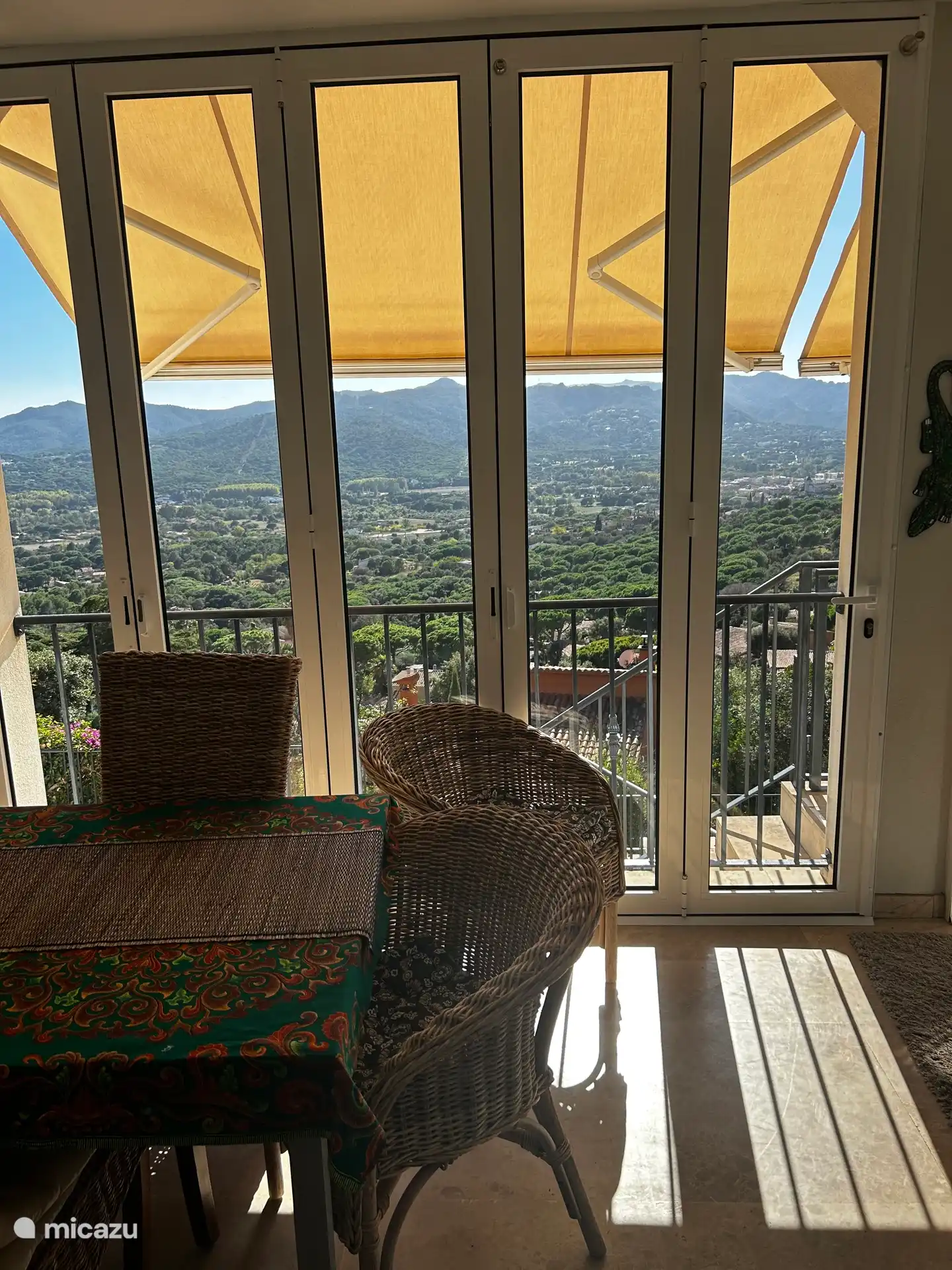 Terrace can be closed off if necessary 